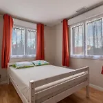 Climatise Avec Grande Piscine * סן-לורן-דה-לה-סלאנק