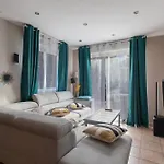 Climatise Avec Grande Piscine וילה